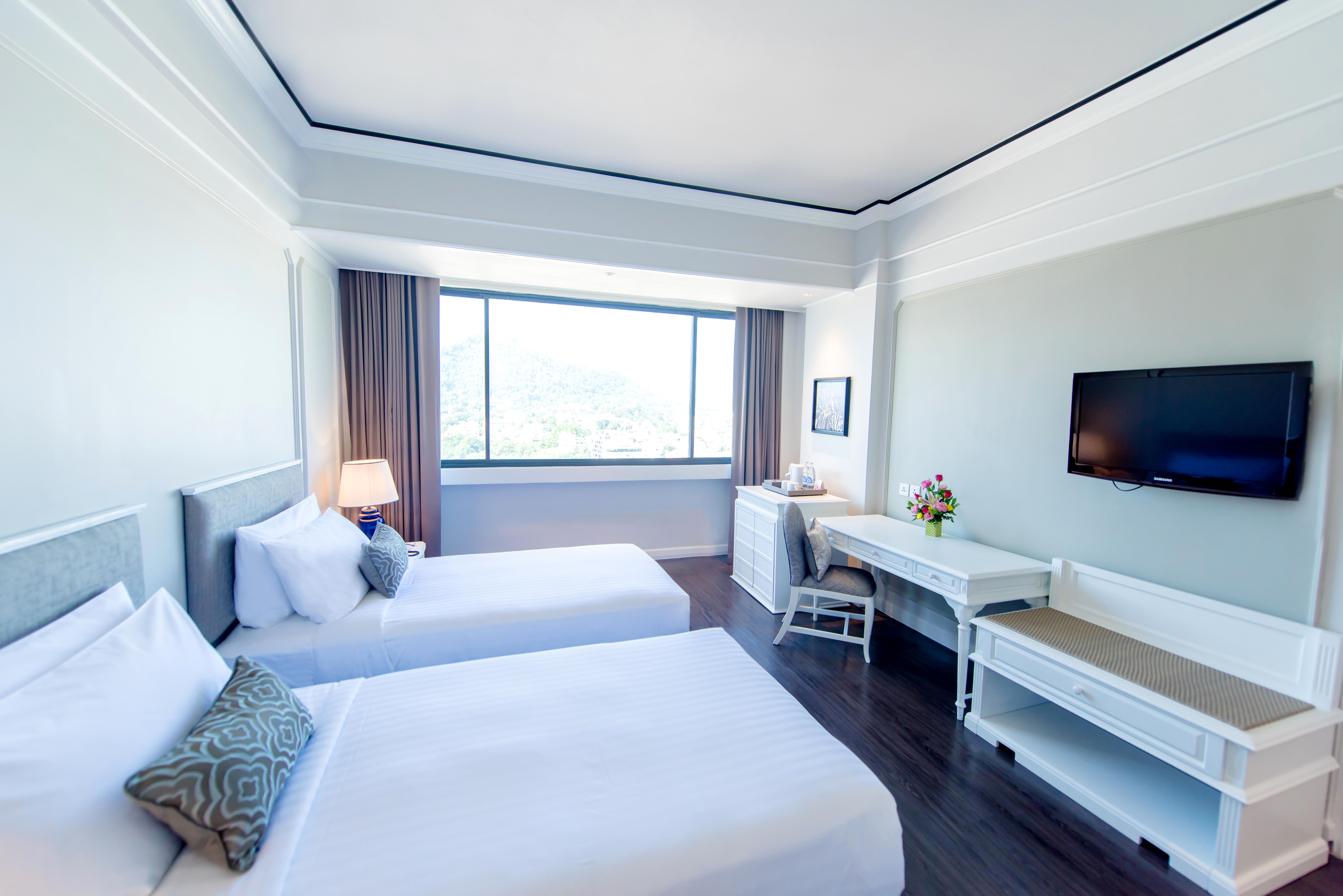 Courtyard By Marriott Phuket Town Hotel Екстериор снимка