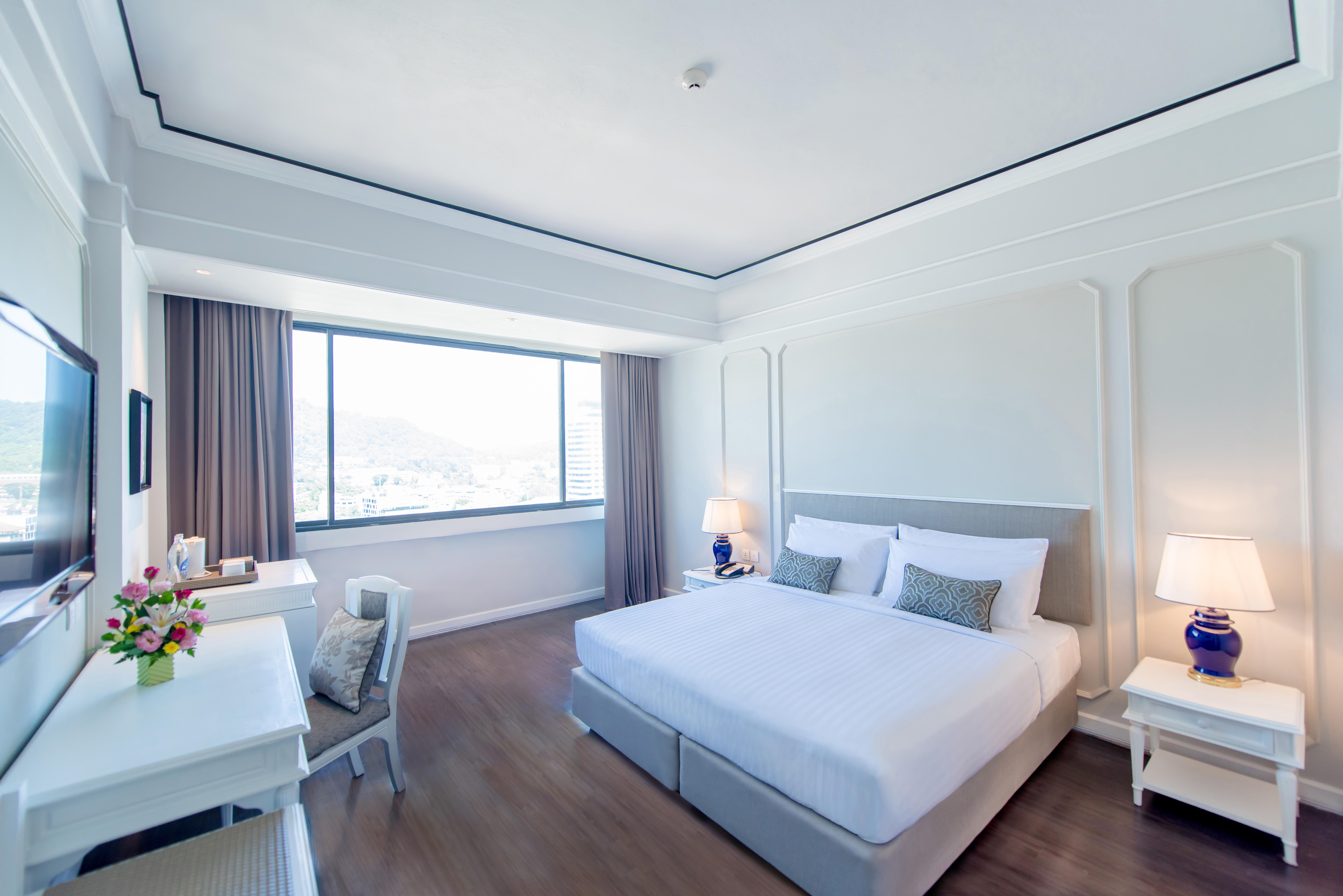 Courtyard By Marriott Phuket Town Hotel Екстериор снимка